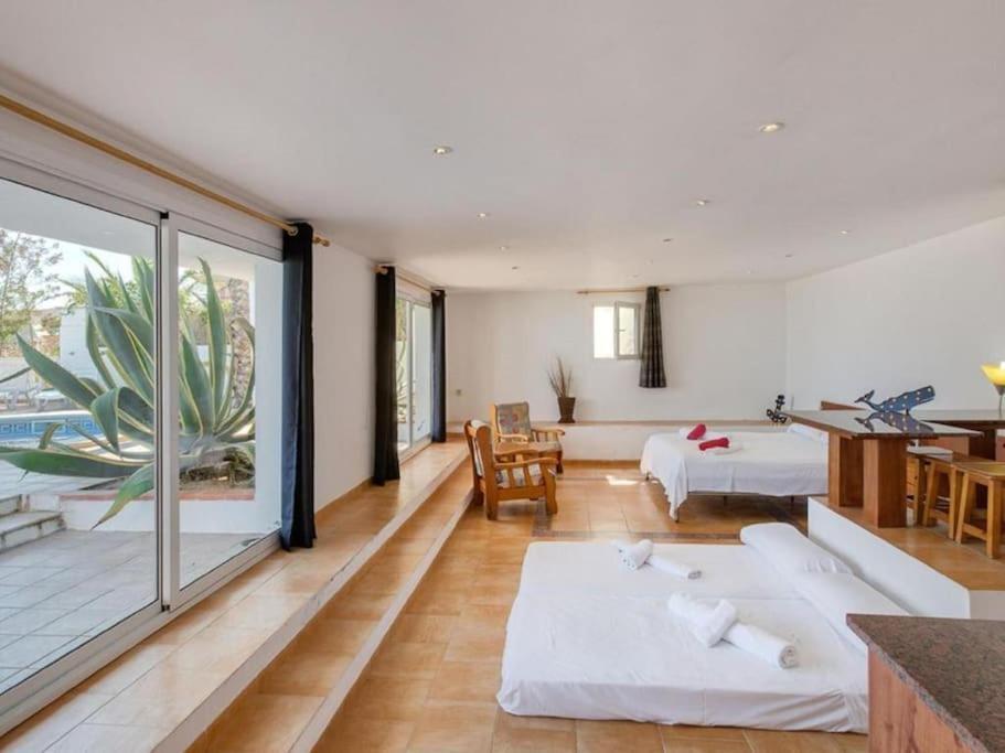 Villa Blanca Lloret de Mar Exterior foto